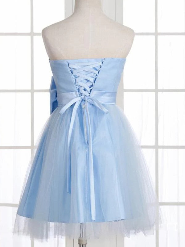 A-Line/Princess Tulle Bowknot Strapless Sleeveless Short/Mini Prom Dress