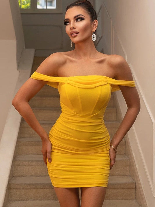 Sheath/Column Chiffon Ruched Off-the-Shoulder Sleeveless Short/Mini Homecoming Dress