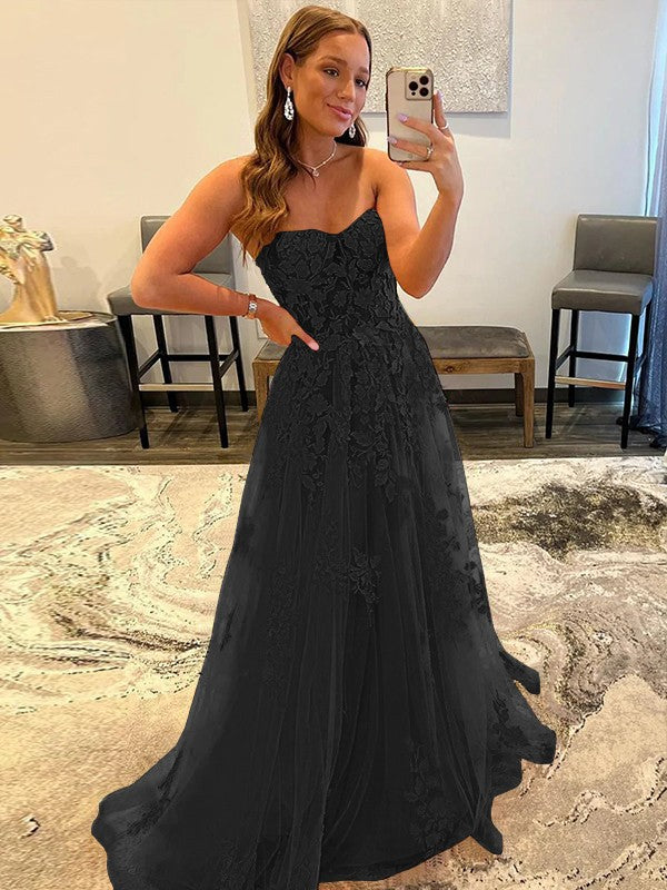 A-Line/Princess Tulle Corset-Style Applique Sweetheart Sleeveless Sweep/Brush Train Prom Dress