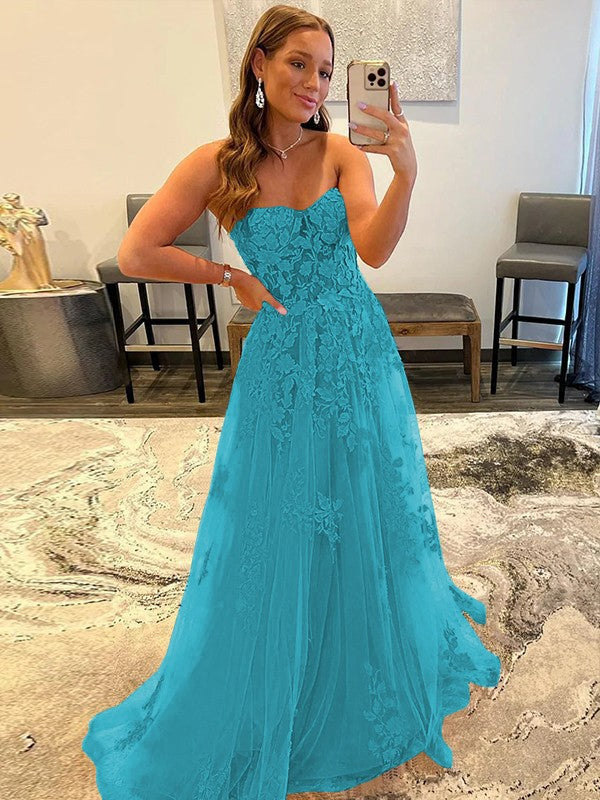 A-Line/Princess Tulle Corset-Style Applique Sweetheart Sleeveless Sweep/Brush Train Prom Dress