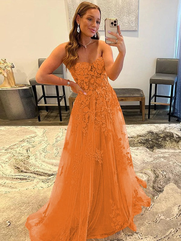 A-Line/Princess Tulle Corset-Style Applique Sweetheart Sleeveless Sweep/Brush Train Prom Dress