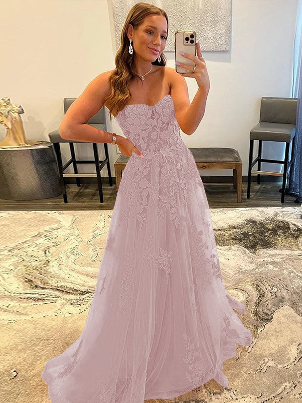 A-Line/Princess Tulle Corset-Style Applique Sweetheart Sleeveless Sweep/Brush Train Prom Dress