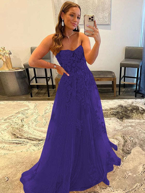 A-Line/Princess Tulle Corset-Style Applique Sweetheart Sleeveless Sweep/Brush Train Prom Dress