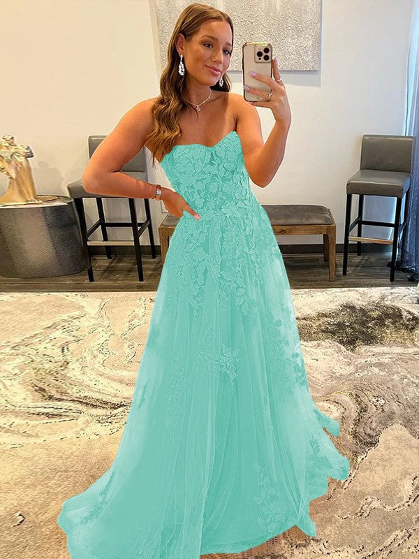 A-Line/Princess Tulle Corset-Style Applique Sweetheart Sleeveless Sweep/Brush Train Prom Dress