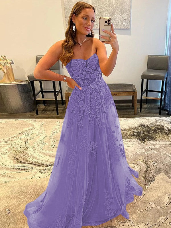 A-Line/Princess Tulle Corset-Style Applique Sweetheart Sleeveless Sweep/Brush Train Prom Dress
