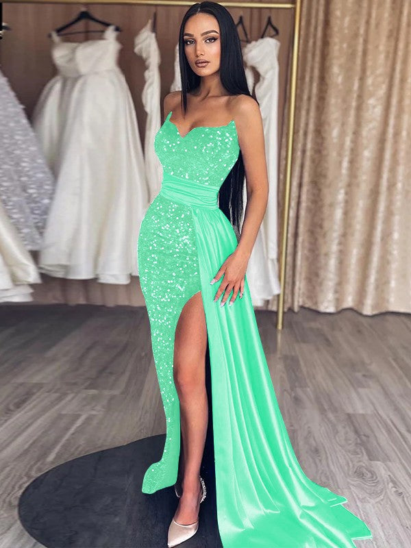 Sheath/Column Velvet Sequins Ruched Sweetheart Sleeveless Sweep/Brush Train Prom Dress