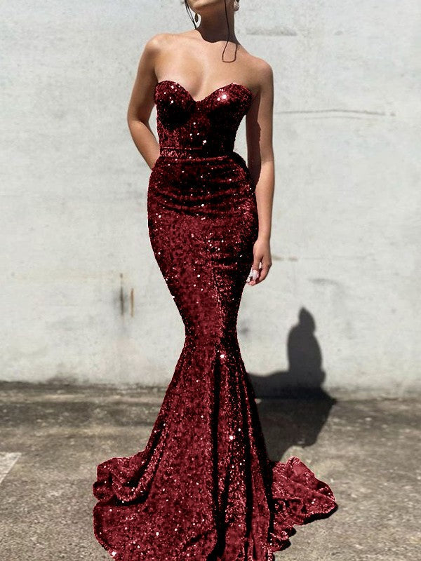 Trumpet/Mermaid Velvet Sequins Sweetheart Sleeveless Court Train Prom Dress