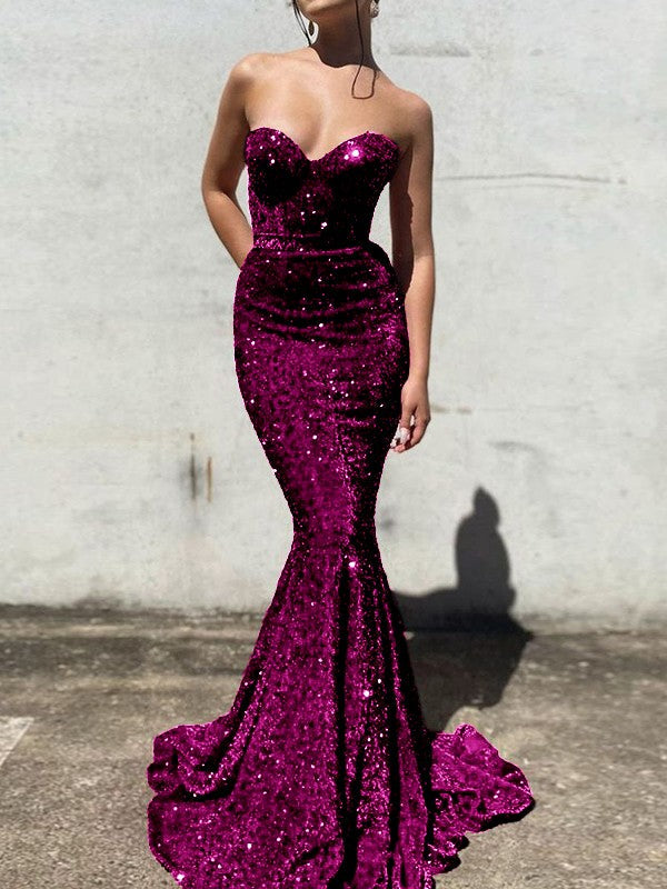 Trumpet/Mermaid Velvet Sequins Sweetheart Sleeveless Court Train Prom Dress