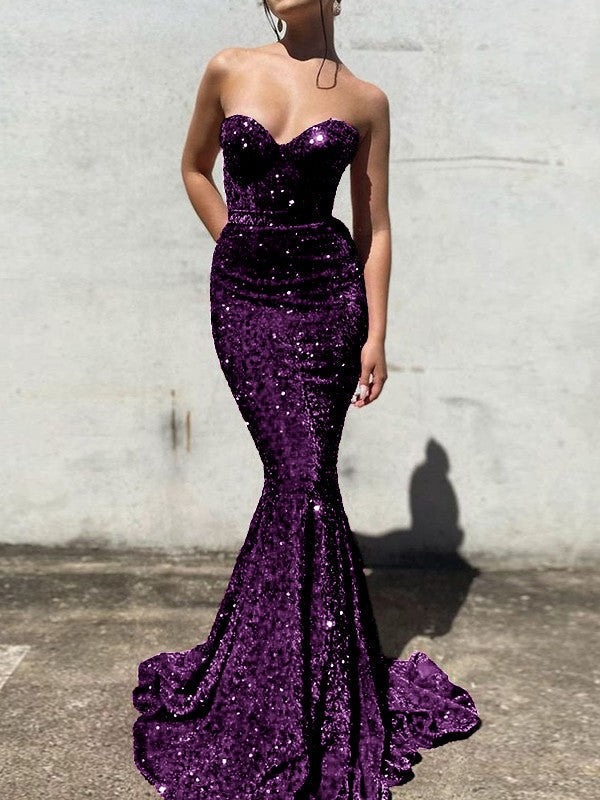 Trumpet/Mermaid Velvet Sequins Sweetheart Sleeveless Court Train Prom Dress
