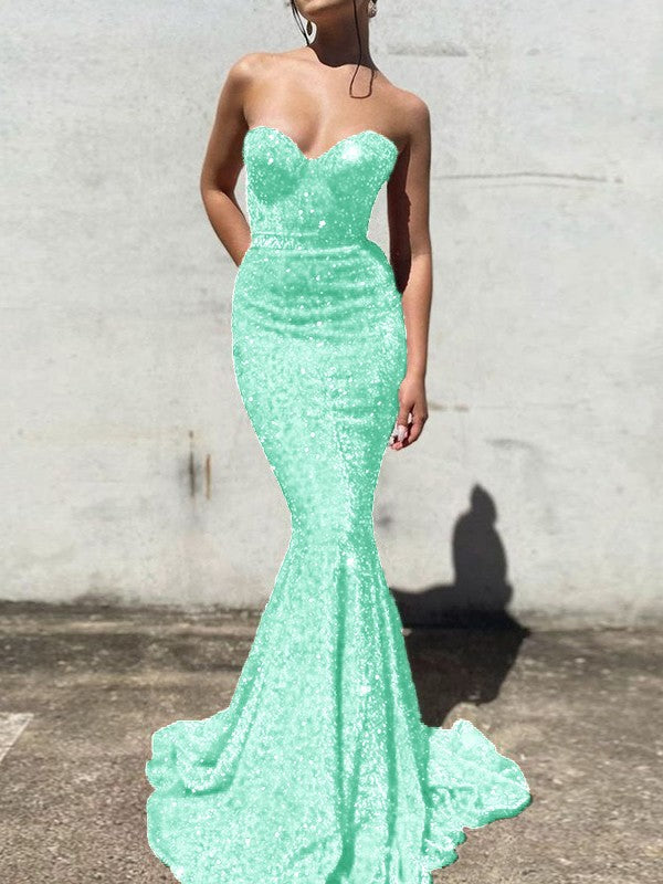 Trumpet/Mermaid Velvet Sequins Sweetheart Sleeveless Court Train Prom Dress