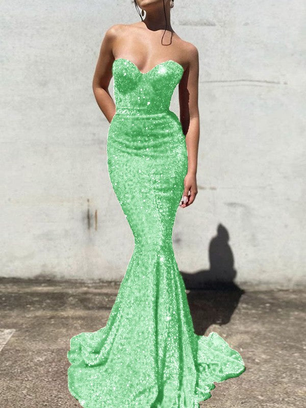 Trumpet/Mermaid Velvet Sequins Sweetheart Sleeveless Court Train Prom Dress