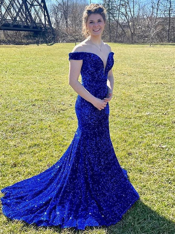 Sheath/Column Velvet Sequins Off-the-Shoulder Sleeveless Sweep/Brush Train Prom Dress