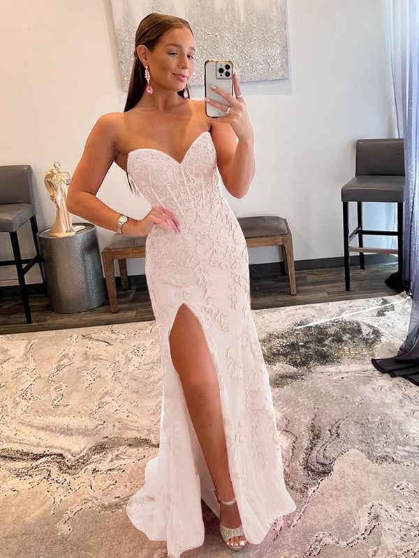 Sheath/Column Tulle Applique Sweetheart Sleeveless Sweep/Brush Train Prom Dress