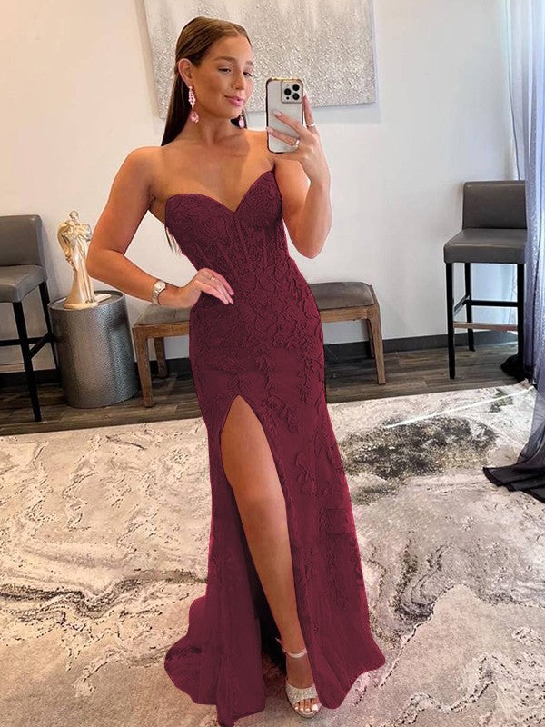 Sheath/Column Tulle Applique Sweetheart Sleeveless Sweep/Brush Train Prom Dress