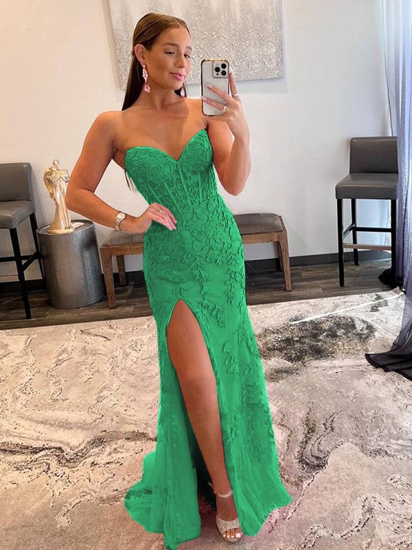 Sheath/Column Tulle Applique Sweetheart Sleeveless Sweep/Brush Train Prom Dress