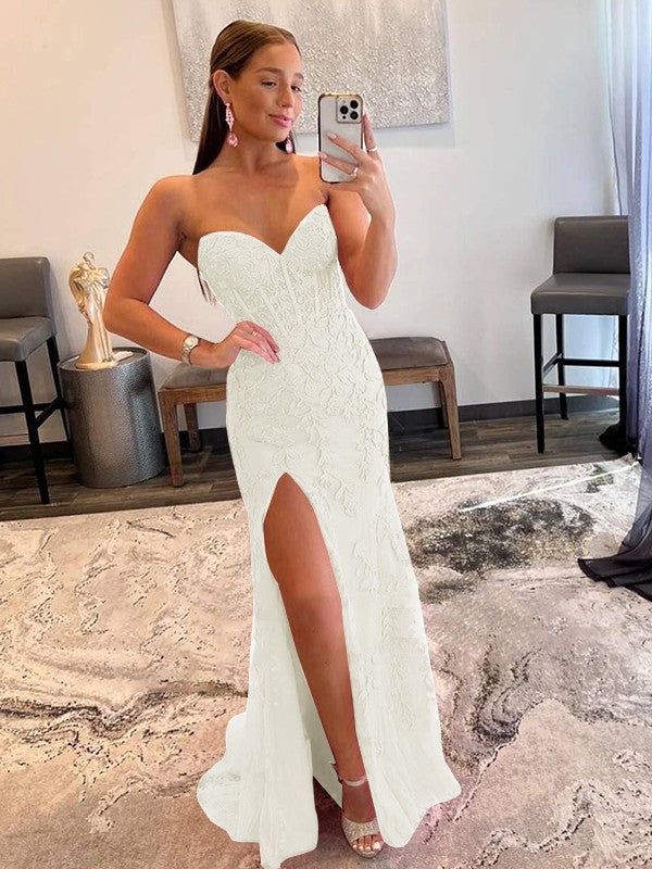 Sheath/Column Tulle Applique Sweetheart Sleeveless Sweep/Brush Train Prom Dress
