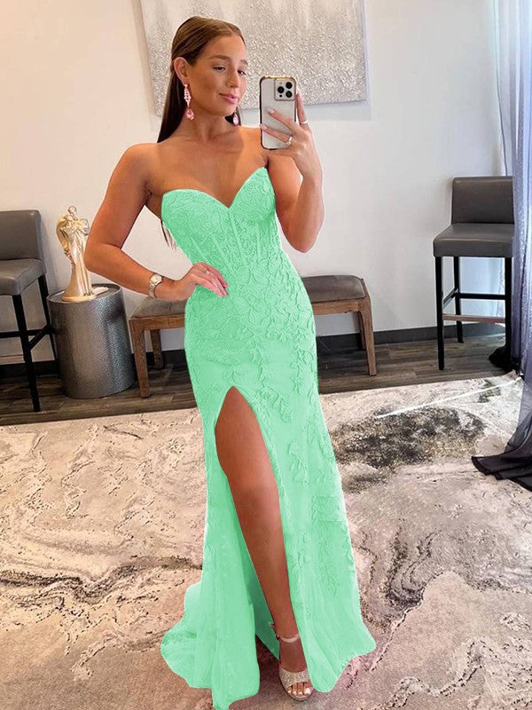 Sheath/Column Tulle Applique Sweetheart Sleeveless Sweep/Brush Train Prom Dress