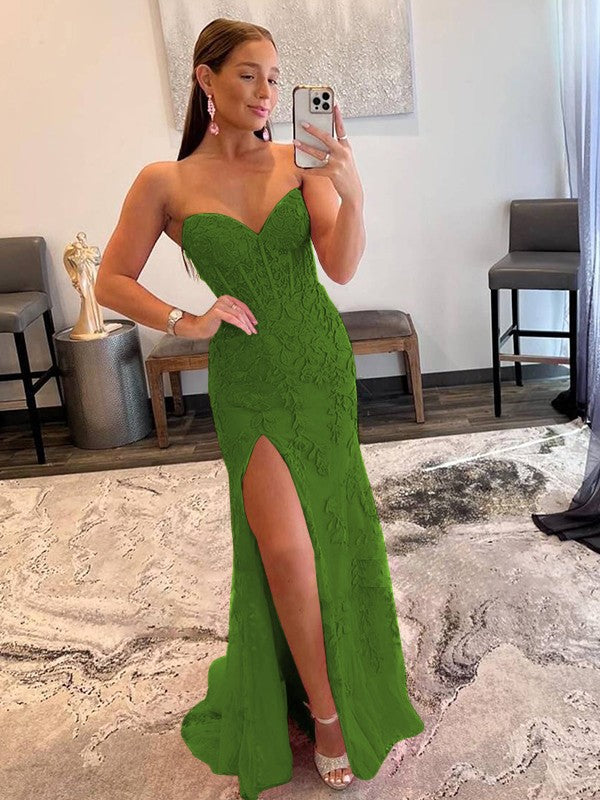 Sheath/Column Tulle Applique Sweetheart Sleeveless Sweep/Brush Train Prom Dress