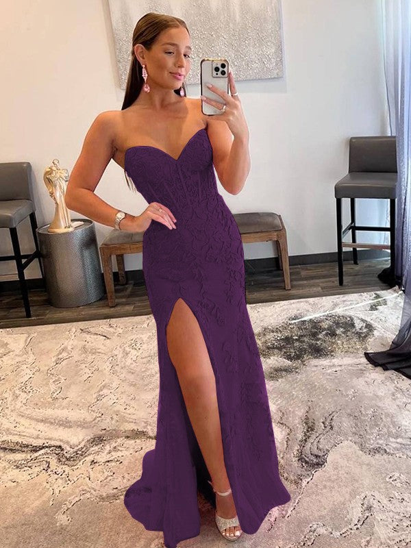 Sheath/Column Tulle Applique Sweetheart Sleeveless Sweep/Brush Train Prom Dress