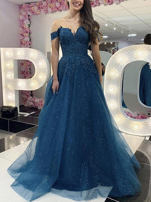 A-Line/Princess Applique Off-the-Shoulder Sleeveless Sweep/Brush Train Prom Dress