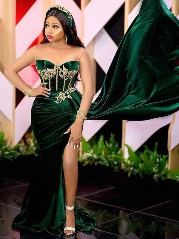 Sheath/Column Velvet Applique Scoop Sleeveless Sweep/Brush Train Corset Prom Dress