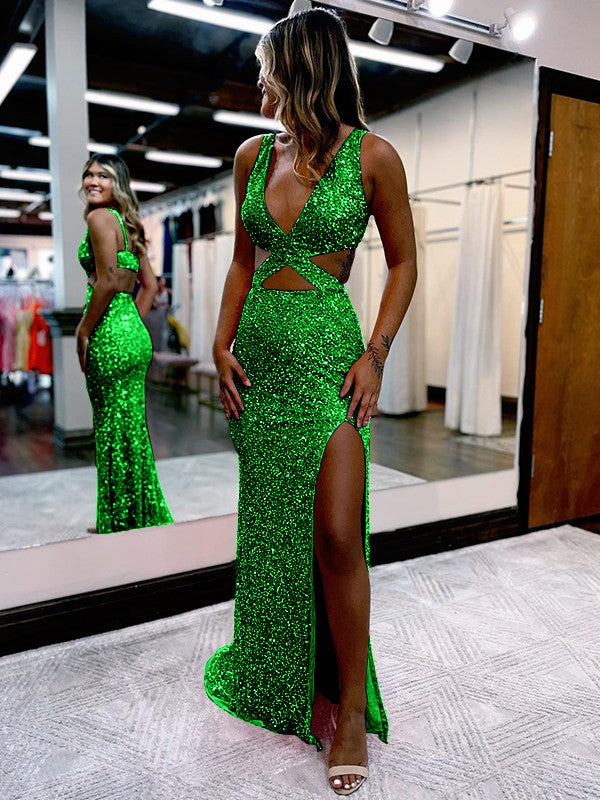 Sheath/Column Velvet Sequins V-neck Sleeveless Sweep/Brush Train Prom Dress