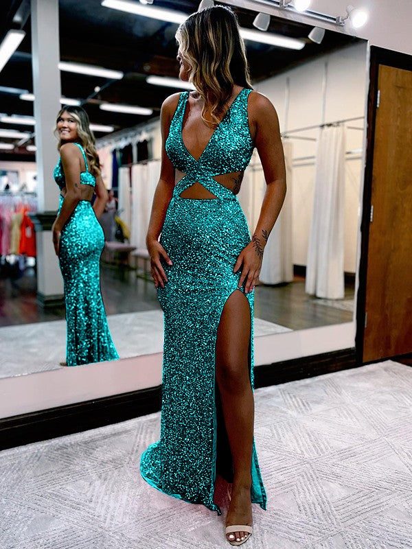 Sheath/Column Velvet Sequins V-neck Sleeveless Sweep/Brush Train Prom Dress