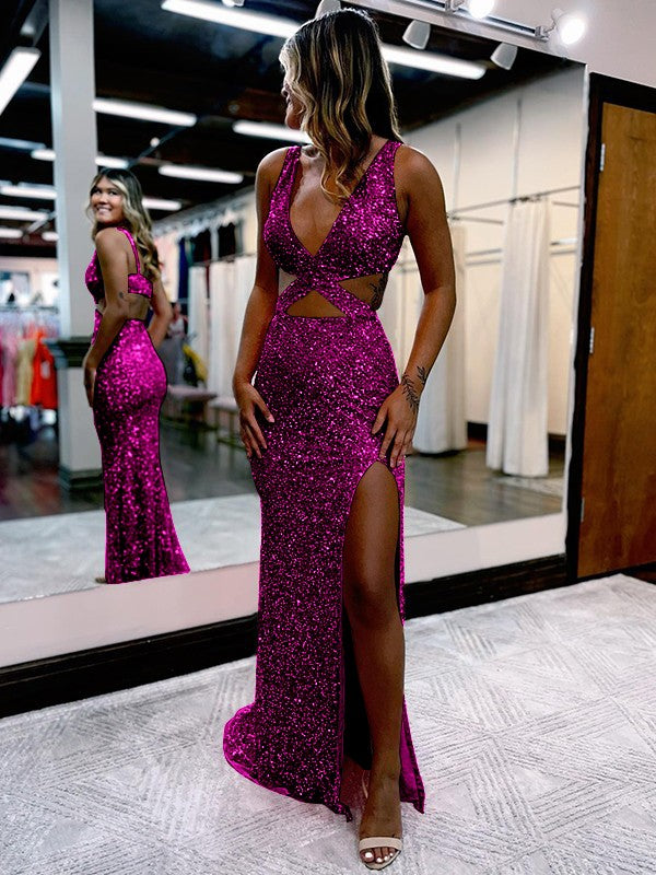 Sheath/Column Velvet Sequins V-neck Sleeveless Sweep/Brush Train Prom Dress