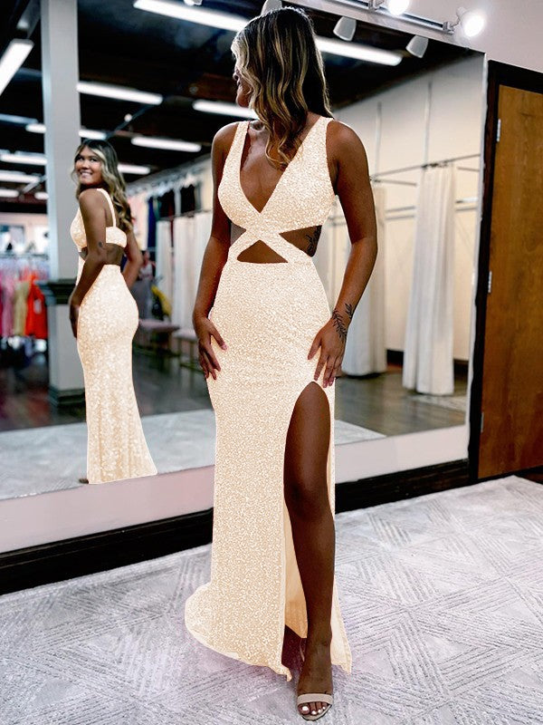 Sheath/Column Velvet Sequins V-neck Sleeveless Sweep/Brush Train Prom Dress
