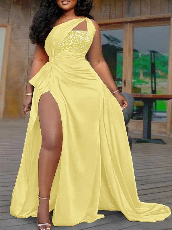 Plus Size A-Line/Princess Silk like Satin Halter Sleeveless Sweep/Brush Train Prom Dress