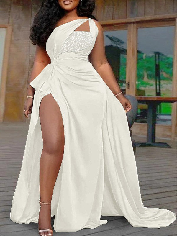 Plus Size A-Line/Princess Silk like Satin Halter Sleeveless Sweep/Brush Train Prom Dress