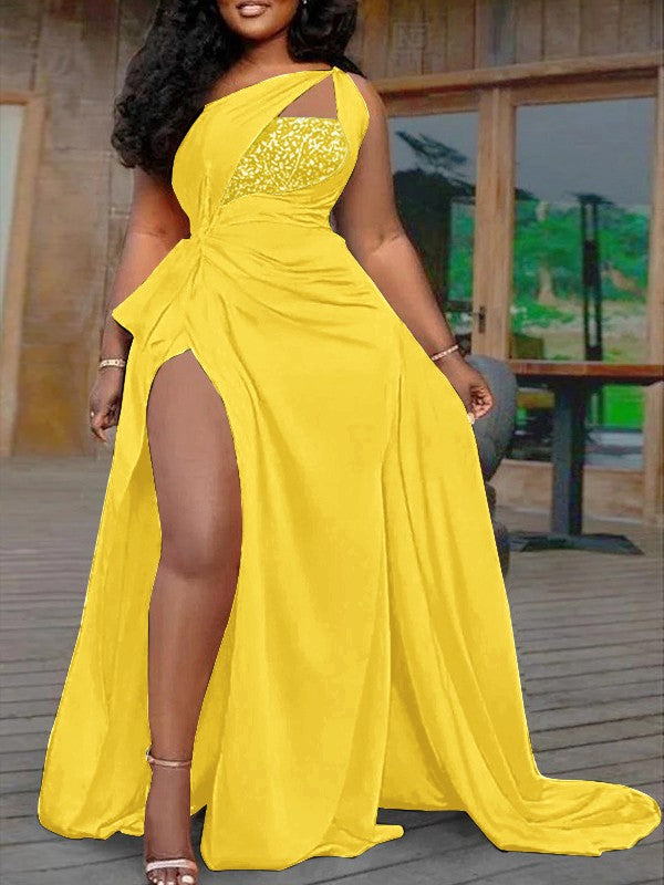 Plus Size A-Line/Princess Silk like Satin Halter Sleeveless Sweep/Brush Train Prom Dress