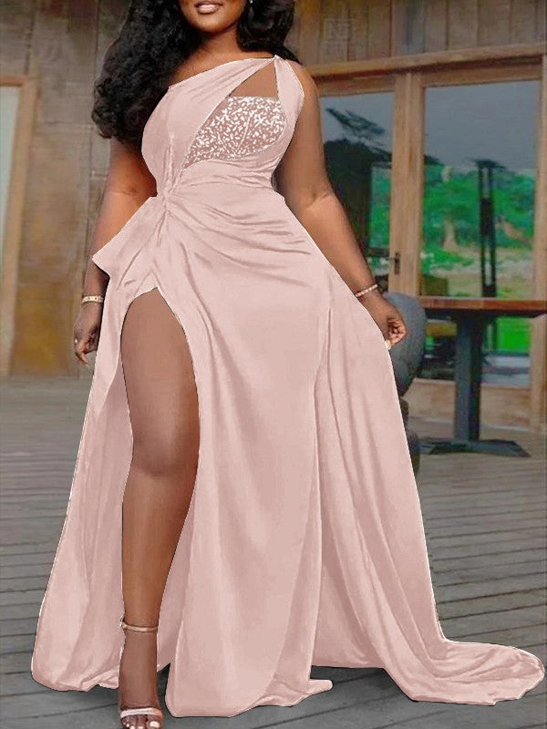 Plus Size A-Line/Princess Silk like Satin Halter Sleeveless Sweep/Brush Train Prom Dress
