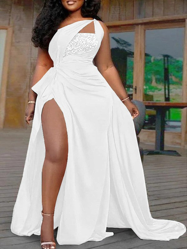 Plus Size A-Line/Princess Silk like Satin Halter Sleeveless Sweep/Brush Train Prom Dress