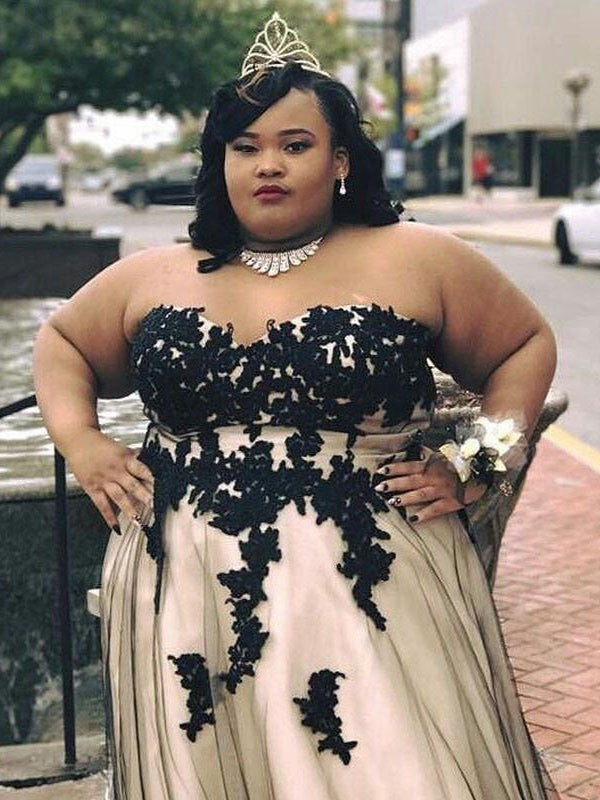 A-Line Sweetheart Sleeveless With Applique Floor-Length Tulle Plus Size Prom Dress