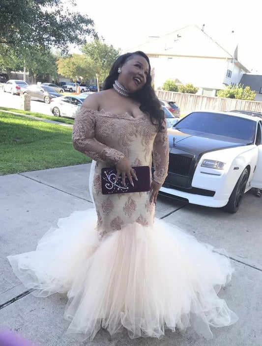Mermaid Off-the-Shoulder Long Sleeves With Applique Court Train Tulle Plus Size Prom Dress
