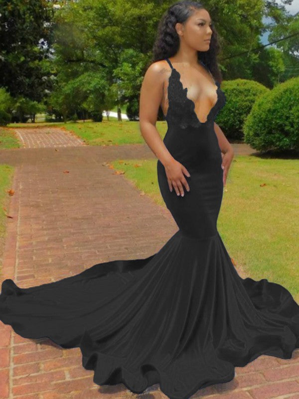 Trumpet/Mermaid Elastic Woven Satin Applique V-neck Sleeveless Court Train Prom Dress