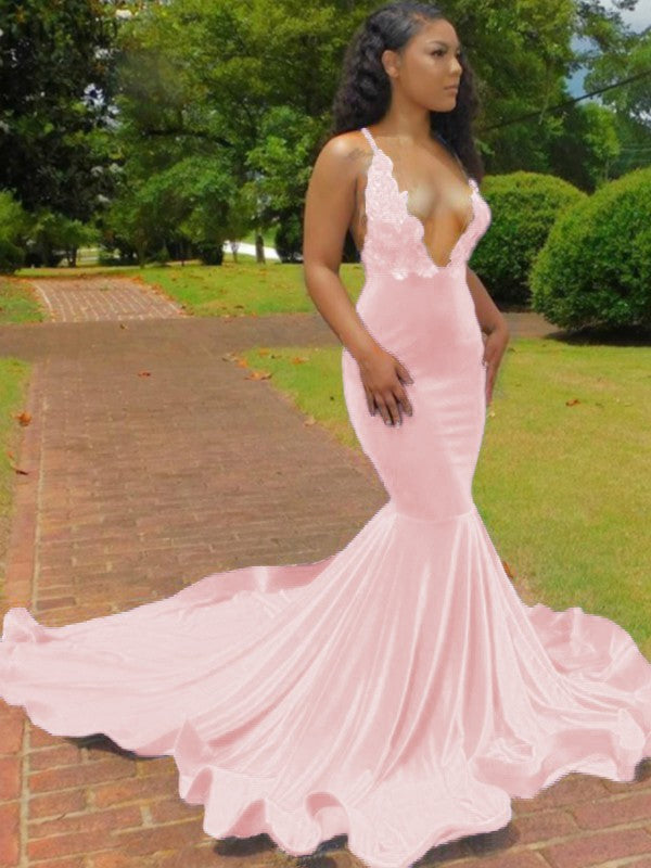 Trumpet/Mermaid Elastic Woven Satin Applique V-neck Sleeveless Court Train Prom Dress