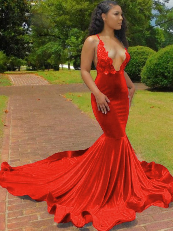 Trumpet/Mermaid Elastic Woven Satin Applique V-neck Sleeveless Court Train Prom Dress