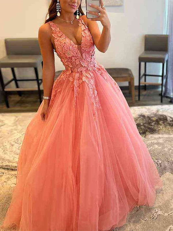 Ball Gown Tulle Applique V-neck Sleeveless Floor-Length Prom Dress