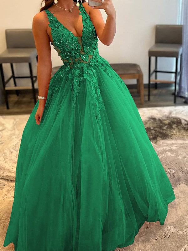 Ball Gown Tulle Applique V-neck Sleeveless Floor-Length Prom Dress