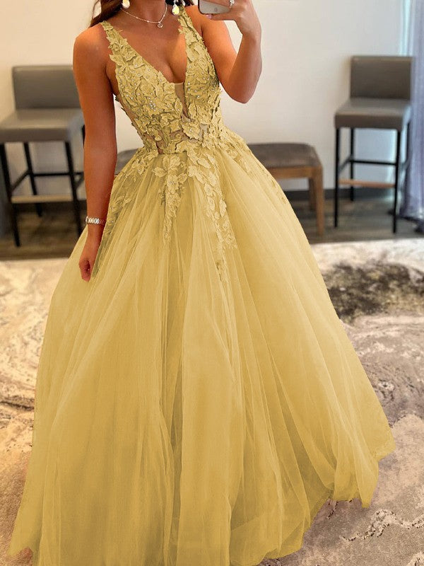 Ball Gown Tulle Applique V-neck Sleeveless Floor-Length Prom Dress