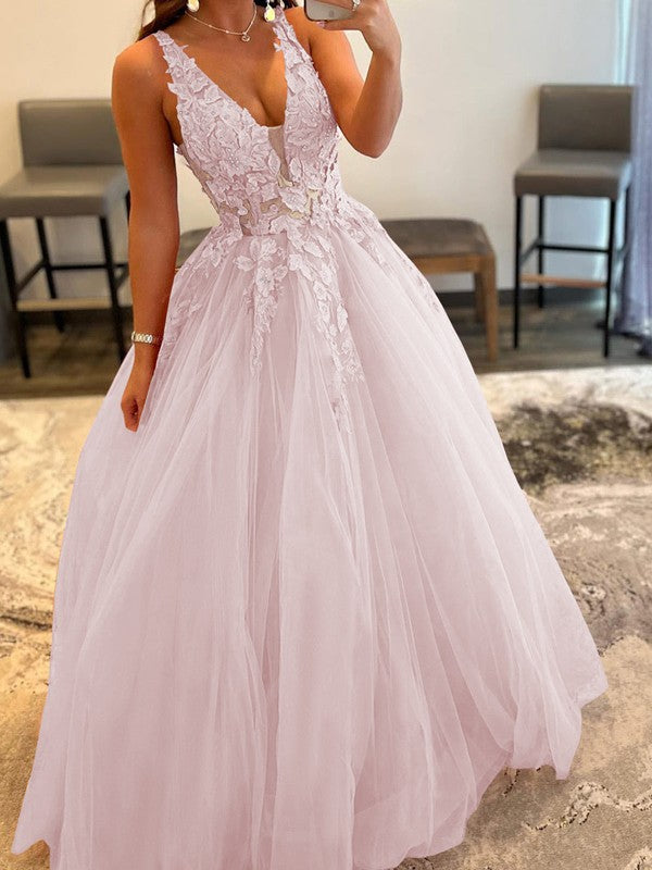Ball Gown Tulle Applique V-neck Sleeveless Floor-Length Prom Dress