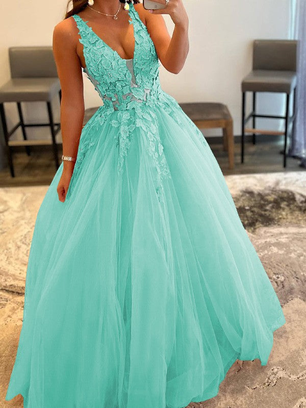 Ball Gown Tulle Applique V-neck Sleeveless Floor-Length Prom Dress