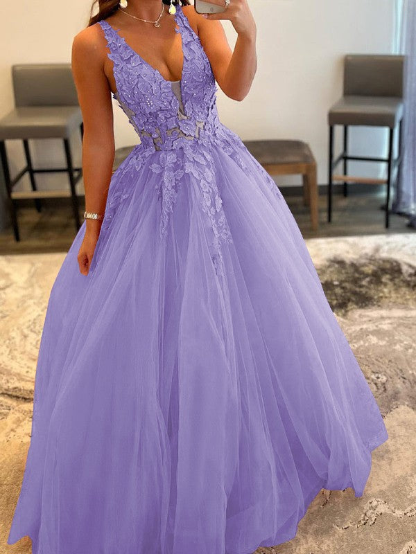 Ball Gown Tulle Applique V-neck Sleeveless Floor-Length Prom Dress
