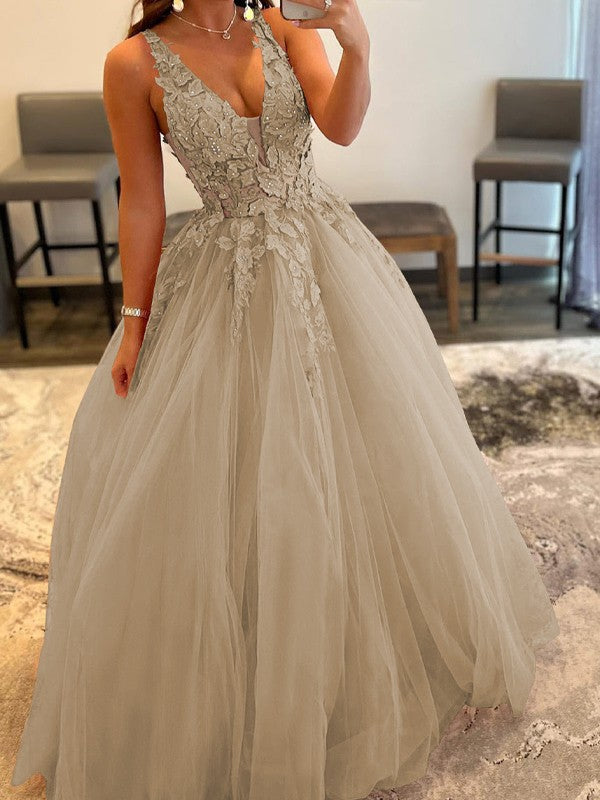 Ball Gown Tulle Applique V-neck Sleeveless Floor-Length Prom Dress