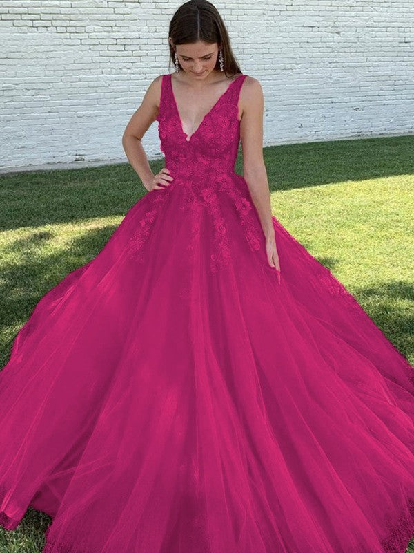 A-Line/Princess Tulle Applique V-neck Sleeveless Sweep/Brush Train Prom Dress