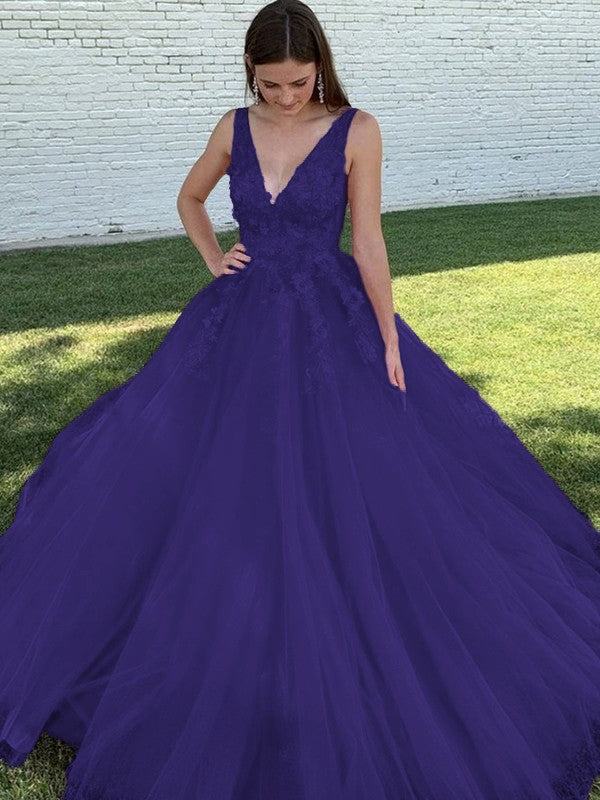 A-Line/Princess Tulle Applique V-neck Sleeveless Sweep/Brush Train Prom Dress
