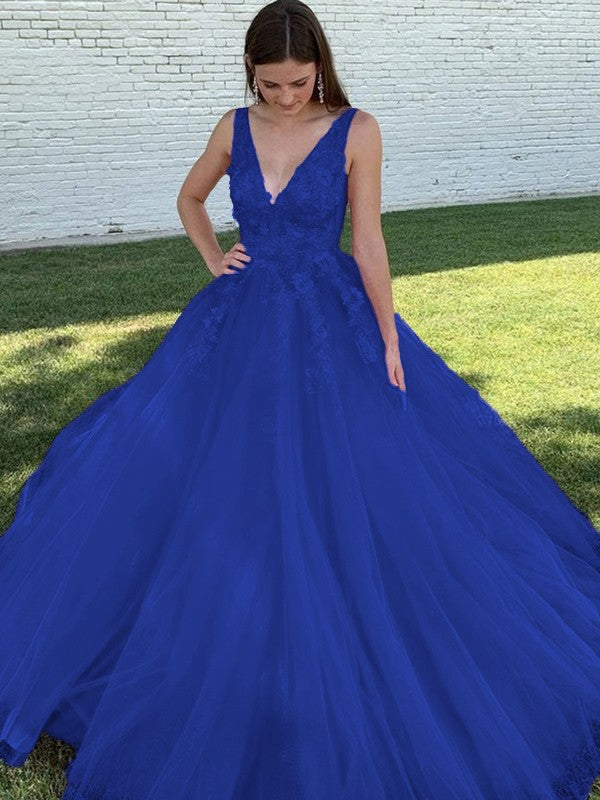 A-Line/Princess Tulle Applique V-neck Sleeveless Sweep/Brush Train Prom Dress