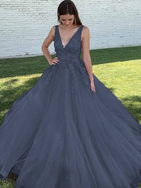 A-Line/Princess Tulle Applique V-neck Sleeveless Sweep/Brush Train Prom Dress